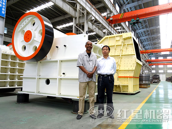 外商来破碎机厂家参观 外商来破碎机厂家参观