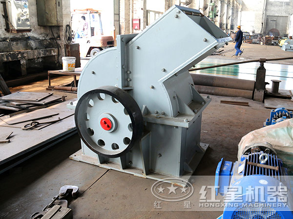 锤式破碎机生产车间 锤式破碎机生产车间