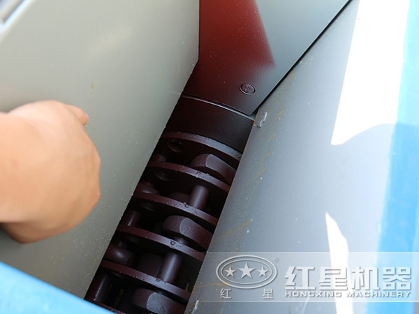 锤式破碎机局部细节 锤式破碎机局部细节