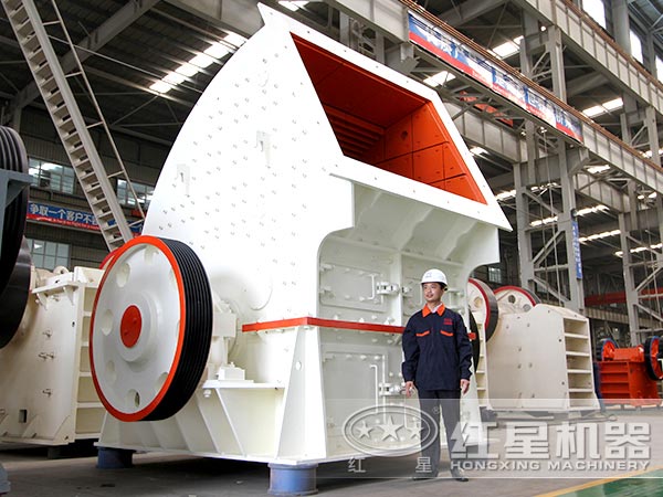 重锤式破碎机生产车间 重锤式破碎机生产车间