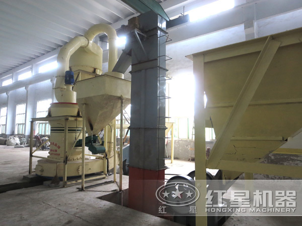 磨粉现场实拍 磨粉现场实拍