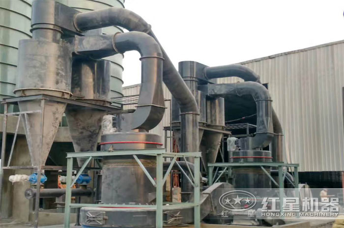 高岭土磨粉现场 高岭土磨粉现场