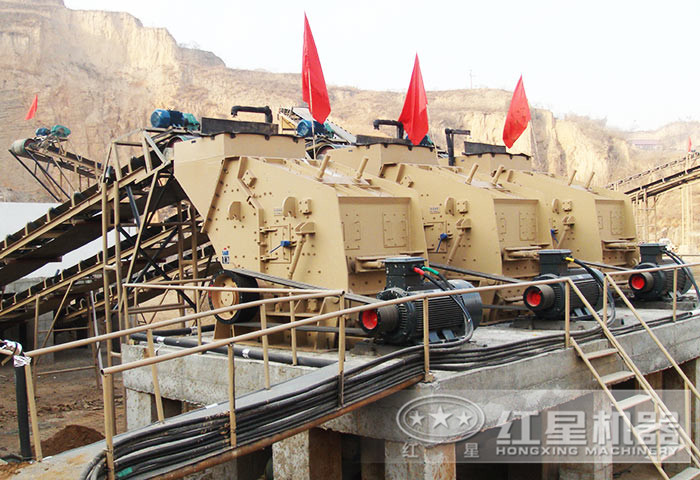 反击式碎石机当中碎 反击式碎石机当中碎