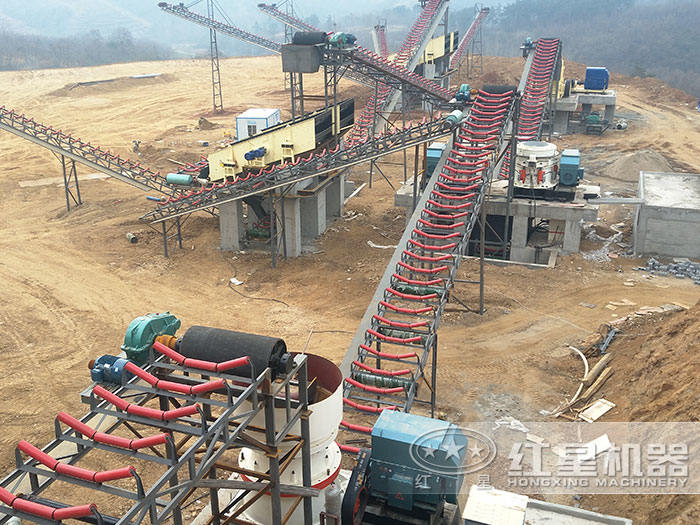 各个小型破石头机械组合生产线现场 各个小型破石头机械组合生产线现场