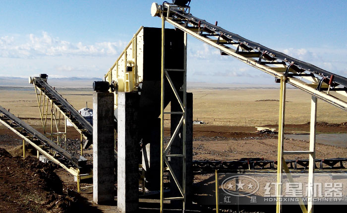 振动筛沙机还是可移动的好，流动作业随时转场