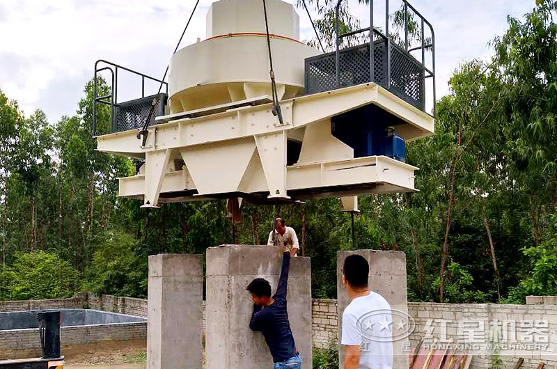 固定式制砂机安装现场 固定式制砂机安装现场