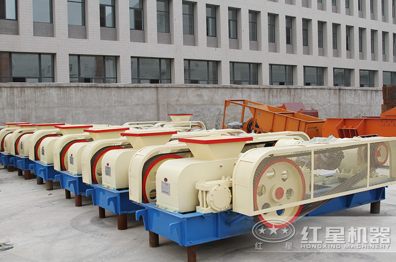 货源充裕的对辊破设备 货源充裕的对辊破设备