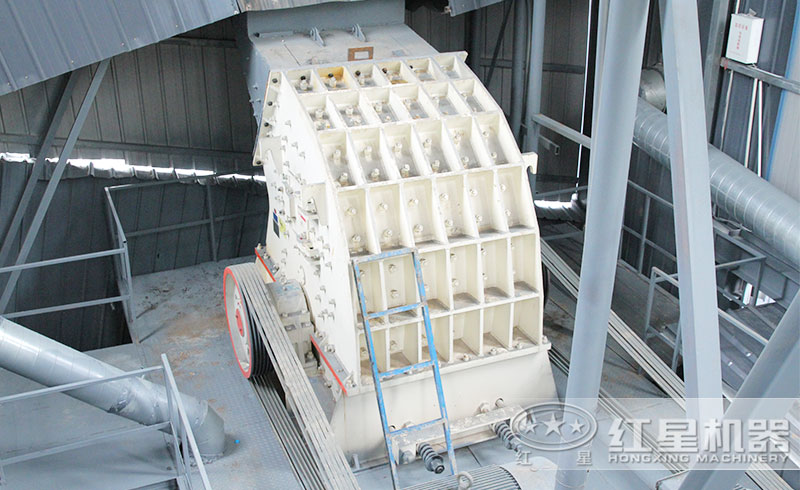 锤式制砂机现场 锤式制砂机现场