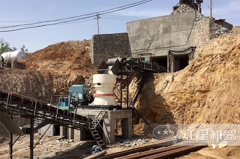 圆锥破碎机用于破碎生产线现场 圆锥破碎机用于破碎生产线现场