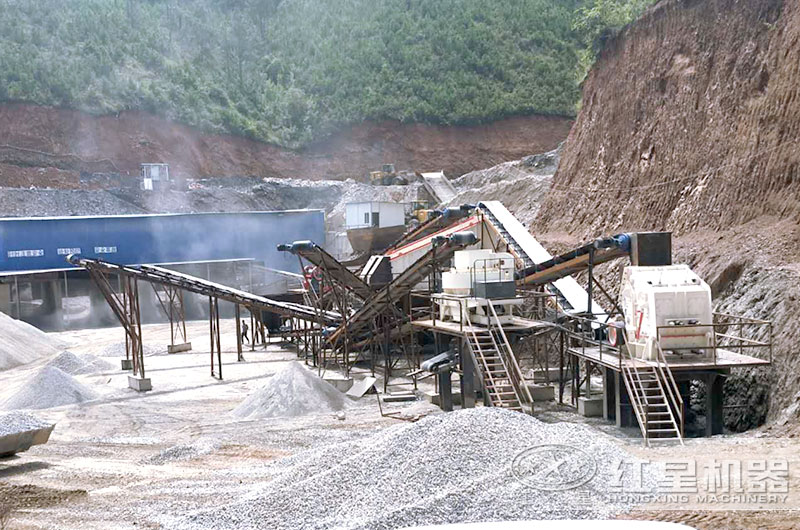 制砂机生产线现场，破碎软料