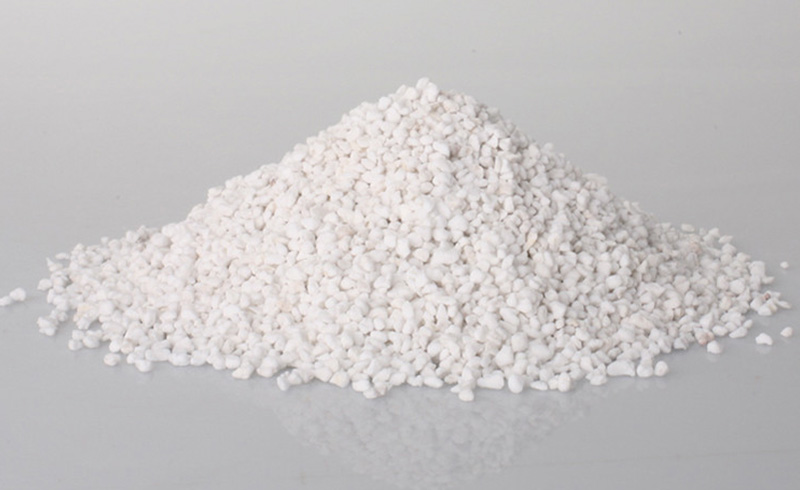 珍珠岩粉碎后有哪些用途？需要哪些设备？