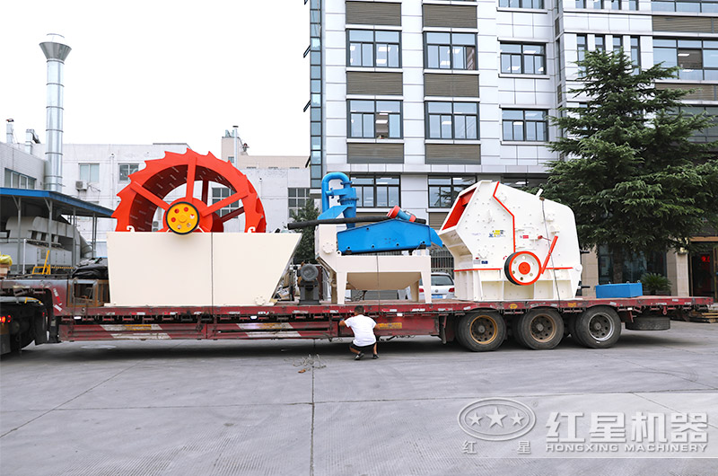 红星机器反击破碎机发货现场 红星机器反击破碎机发货现场