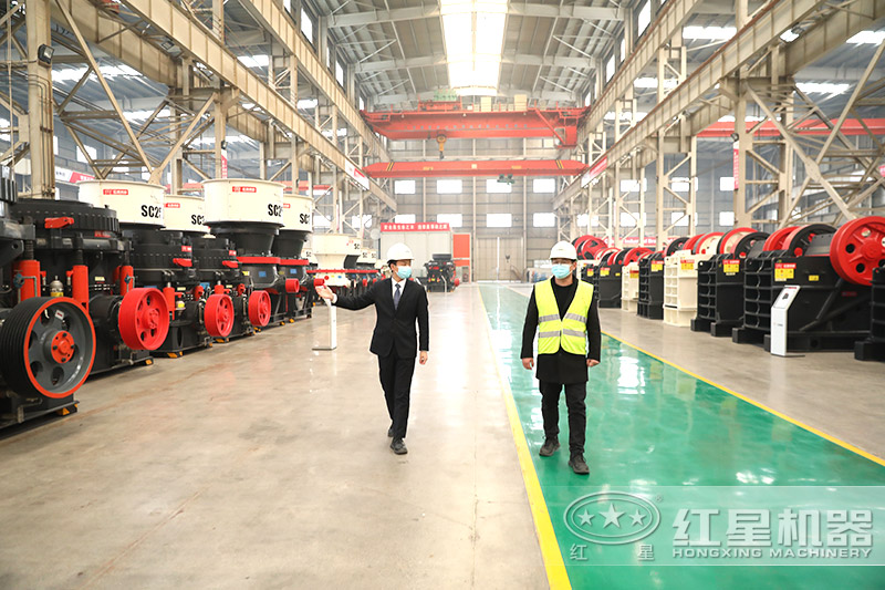 大型厂房，客户来厂实地考察