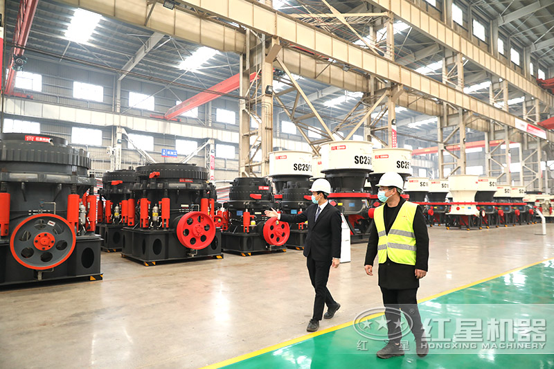 客户来厂实地考察，信赖红星机器
