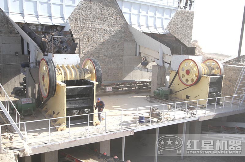 912颚式破石机产量是多少？一台价格多少钱？